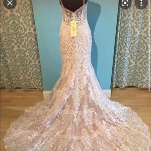 Allure bridal wedding dress